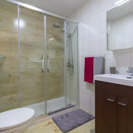 Апартаменты Sunny Beach In City *